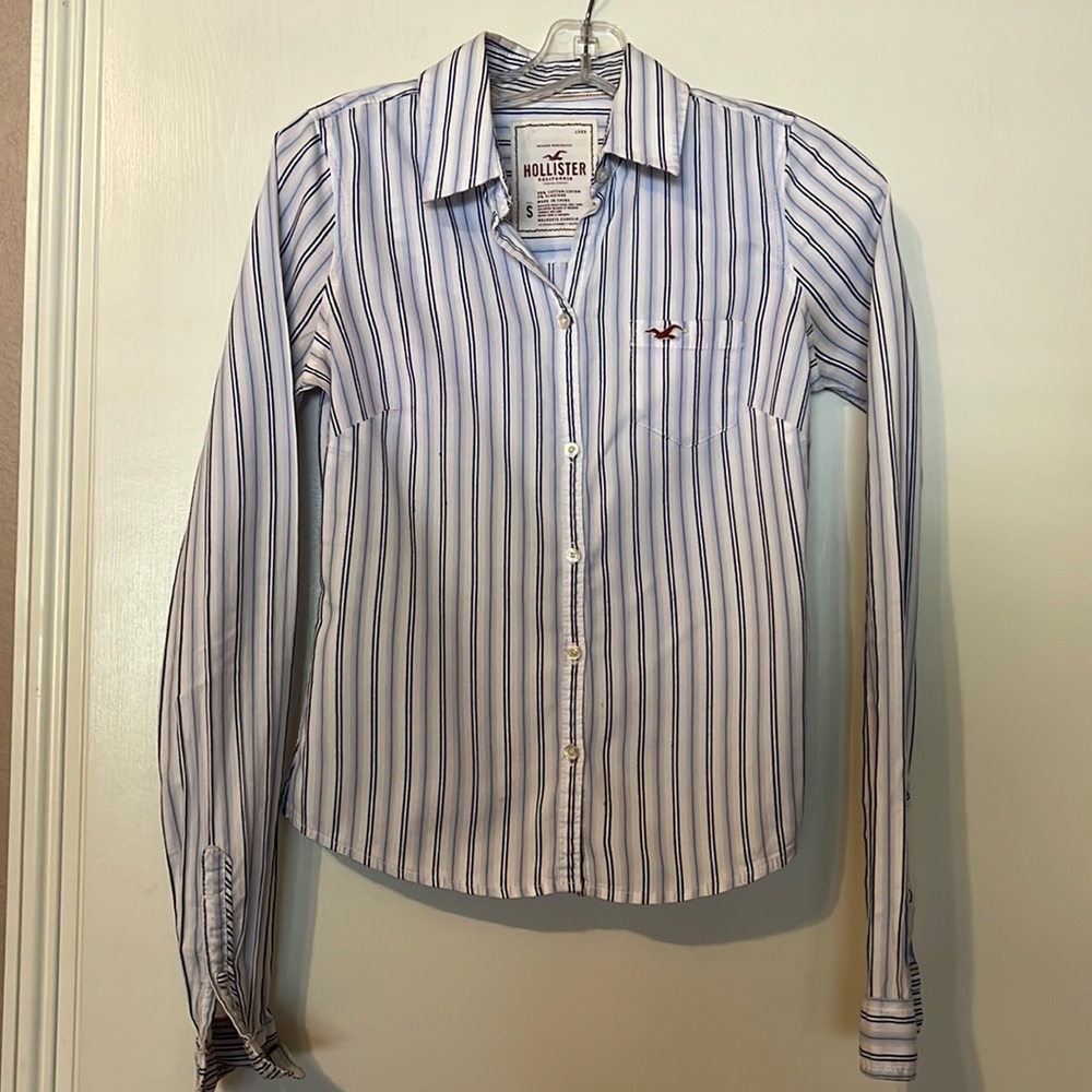 Hollister Striped Long-sleeve button-up Shirt